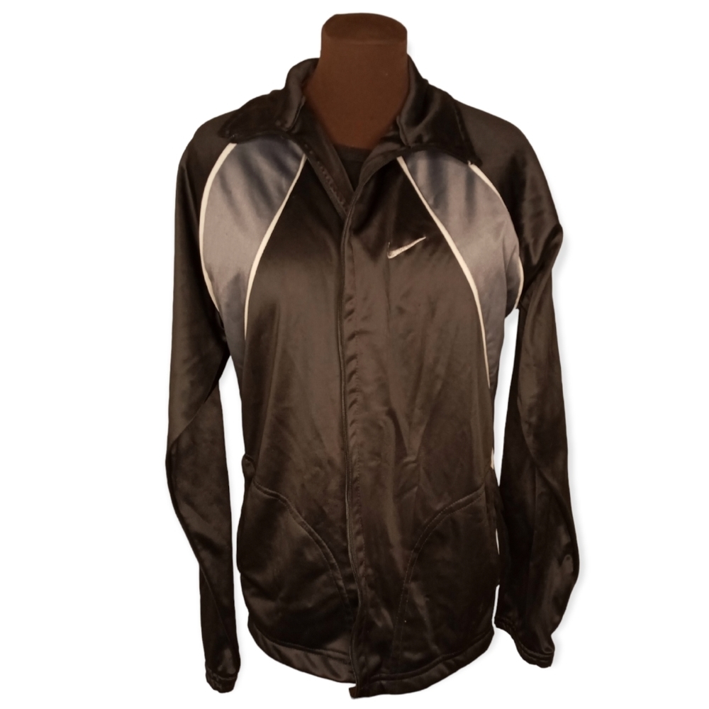 Nike vintage jacket guitar strings black/grey thermal linning medium.